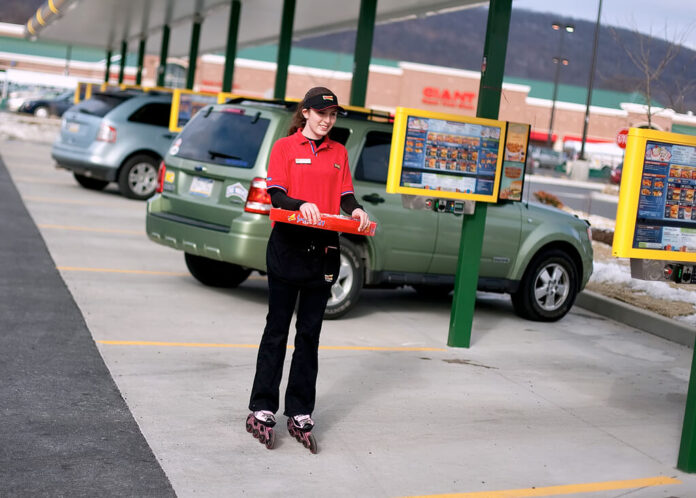 How Much Do Sonic Carhops Make